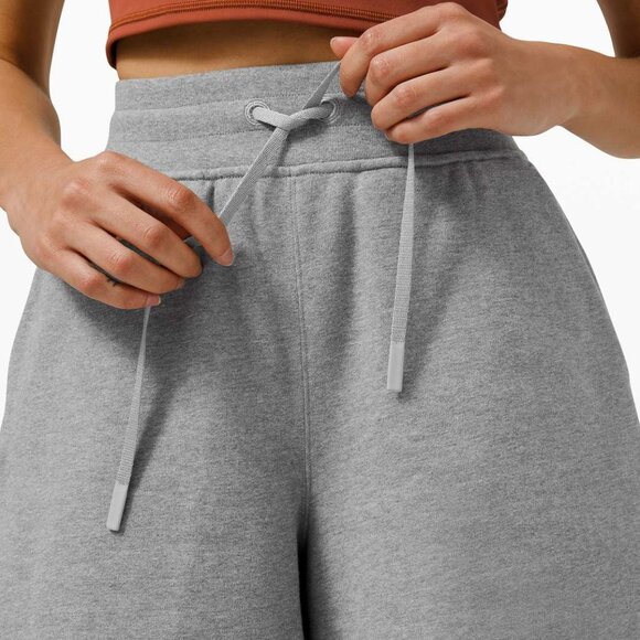 NWT Lululemon All Yours High Rise Short *7" - Heathered Core Medium Grey - Picture 5 of 5
